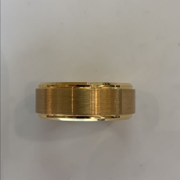 Jewelry - Picture 4 of 4